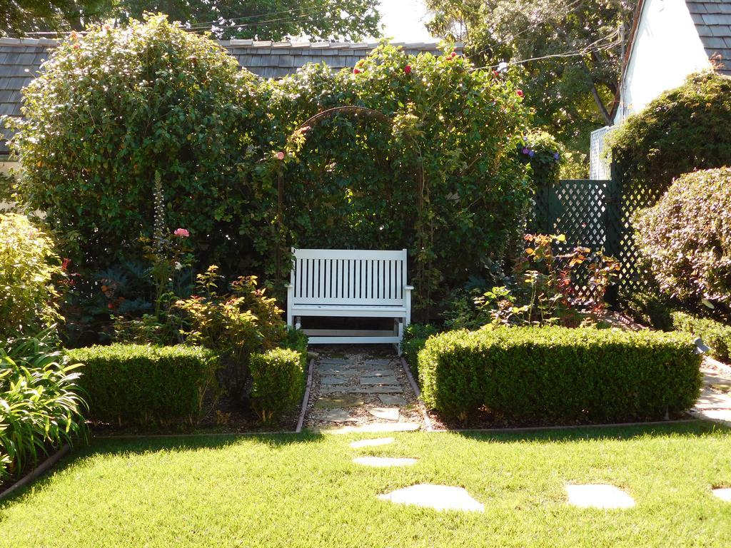 Lincoln Green Inn Carmel-by-the-Sea Екстериор снимка