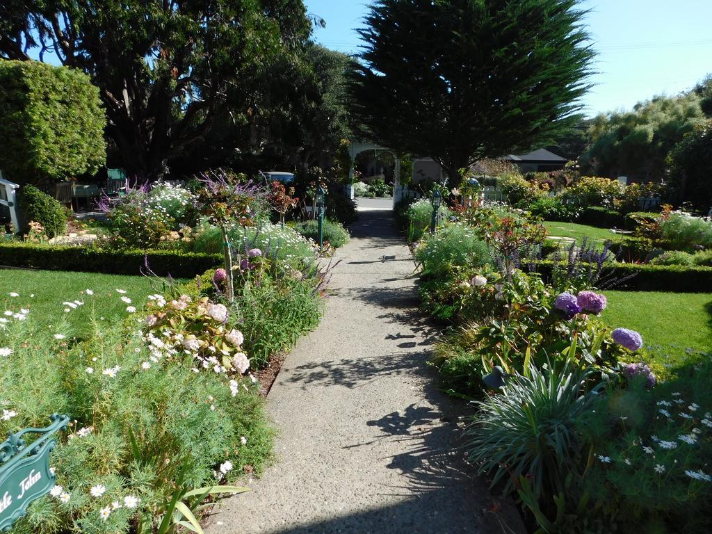 Lincoln Green Inn Carmel-by-the-Sea Екстериор снимка